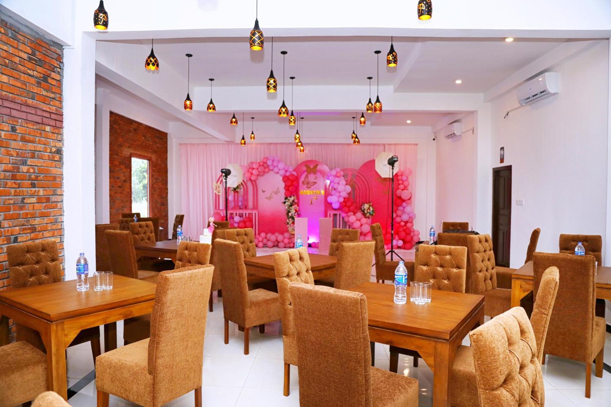 Hotel Northway Vavuniya Exterior foto